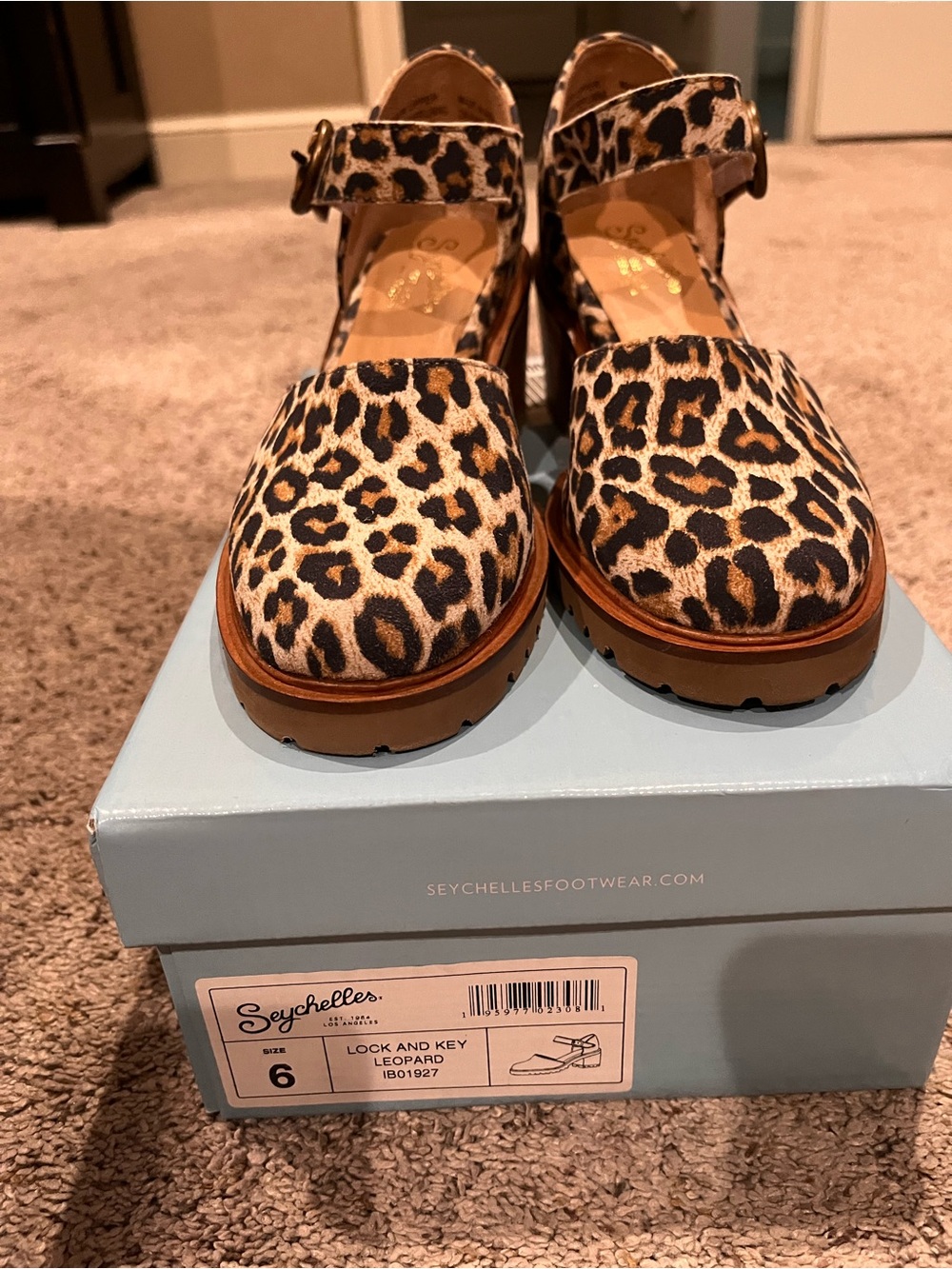 Seychelles lock and key leopard mary jane heels sz 6 - Picture 3 of 7